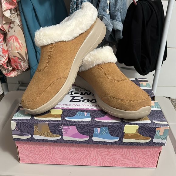 🤩🥳HOST PICK 🤩🥳Sketchers Gen 5 Women’s Boot shoes EUC - Picture 2 of 15